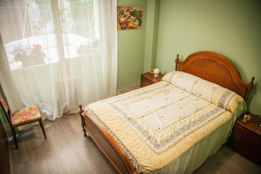 לוגרוניו Pension Parque Del Ebro (Adults Only) חדר תמונה