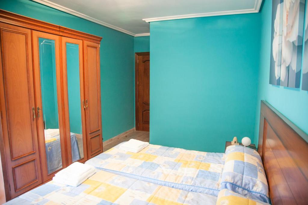 לוגרוניו Pension Parque Del Ebro (Adults Only) חדר תמונה